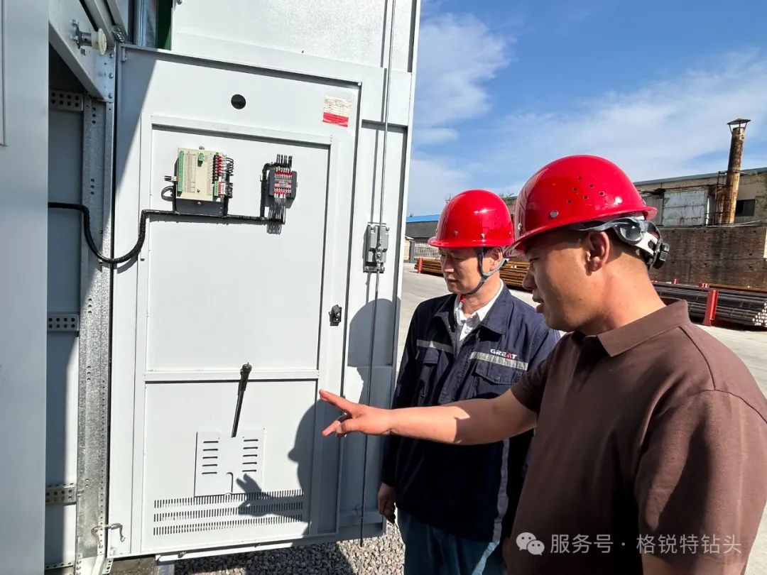 Low-Carbon_Transformation,_Empowered_by_Photovoltaics-2.jpg
